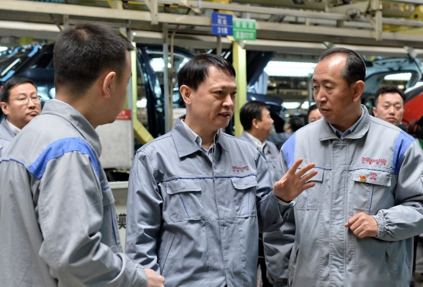 华晨反复爆炒“旧新闻”，2019年已经过去，阎秉哲你调整完了