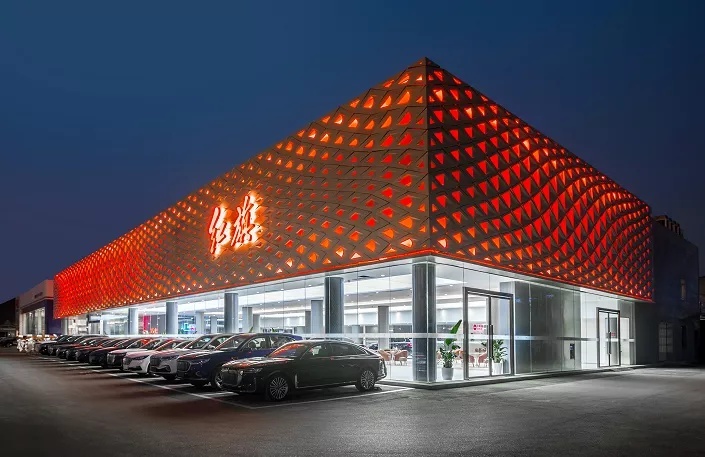 镇店之宝红旗“CA72 ”，打卡成都三和红旗体验中心！