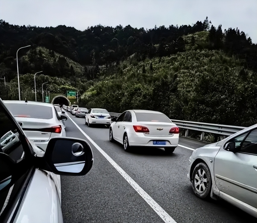 卡罗拉被称为“公路大妈” 还有轩逸和雷凌 为啥？