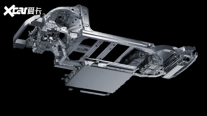 大六座SUV舒适天花板?29.98万元起 腾势N8L成都上市