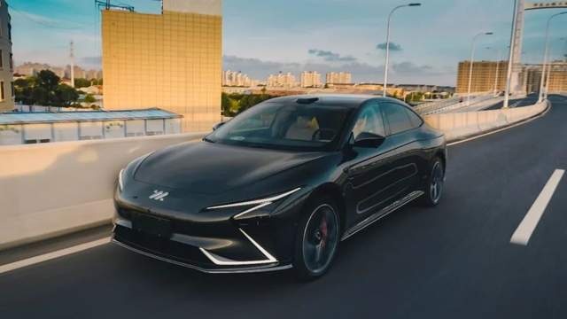 智己L7：花40万，为什么我选它？