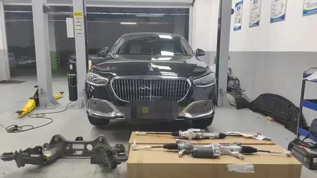 迈巴赫S480升级原厂后轮转向10度效果展示