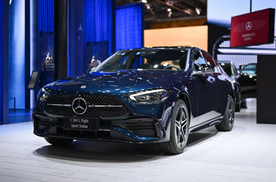 豪华手法无数，为何奔驰仍是标杆？奔驰C/E/S级的精准升级给出答案