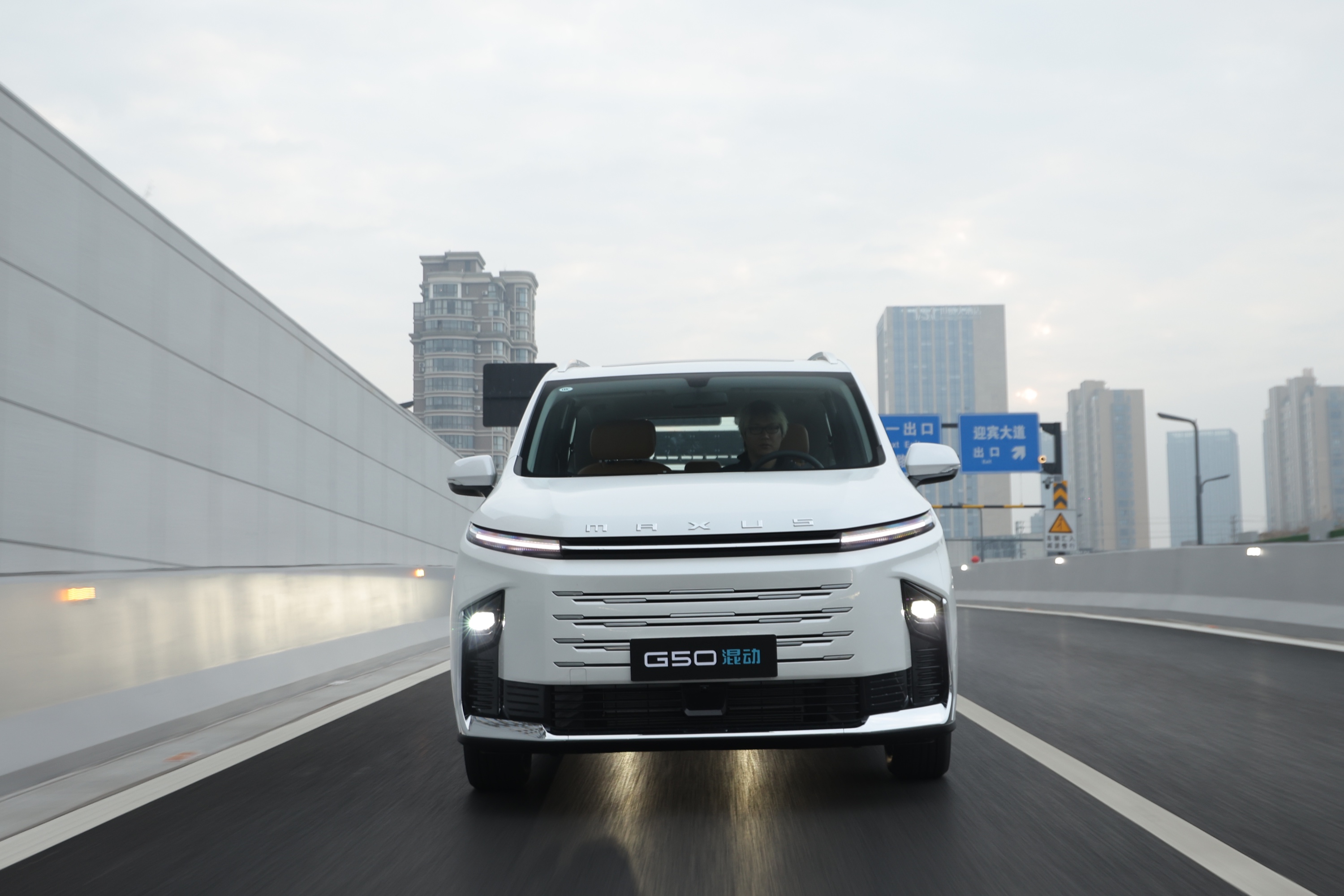 二胎家庭選車修羅場!這款混動MPV空間大油耗低,傳祺M6還香嗎? 二胎家庭選車修羅場!這款混動MPV空間大油耗低,傳祺M6還香嗎?