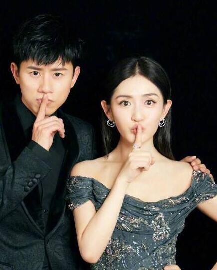 实拍！张杰谢娜街头拥吻 恩爱依旧力破婚变传闻