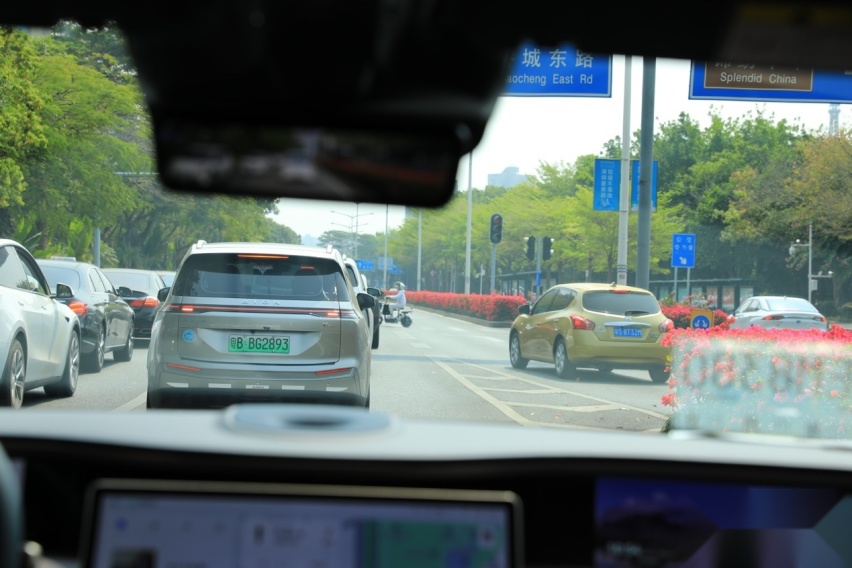 31.99万起售，阿维塔11城区NCA功能抢先领略智驾时代