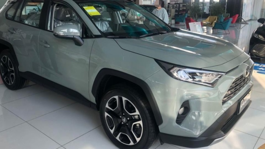RAV4荣放：优惠少了五千，提车一个多月，值得等吗？