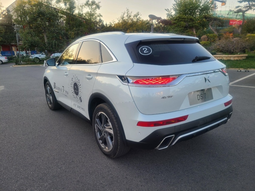 试驾丨关于DS7，浪漫不是唯一的标签