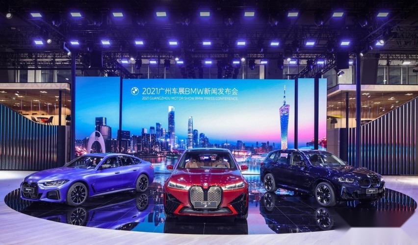 真正的科技旗舰，创新BMW iX搅动豪华大型电动SUV市场