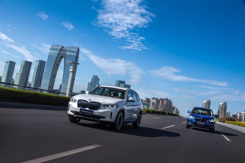 新知达人, 创新纯电动BMW iX3重装上阵，实施新定价