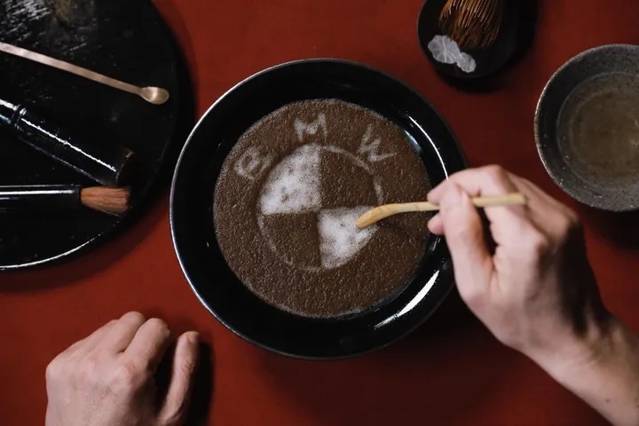 开电动宝马，品茶香茶韵，2023 BMW中国文化之旅再启程
