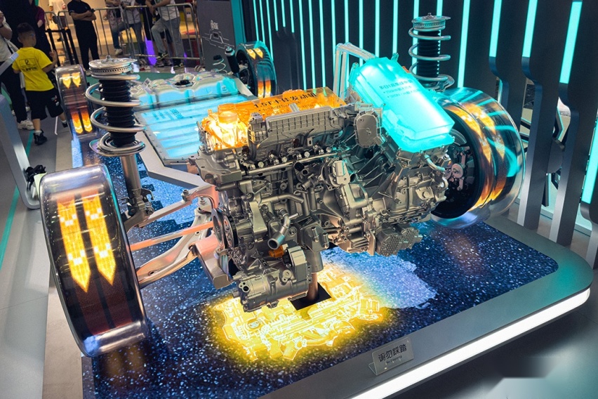 馈电油耗4.3L 售价只要13万起？启辰大V DDi超混动值得期待！