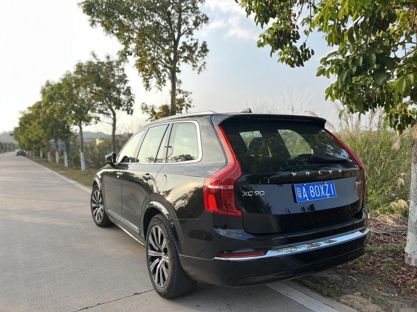 一部好车在手，走遍天下无忧——试驾沃尔沃XC90