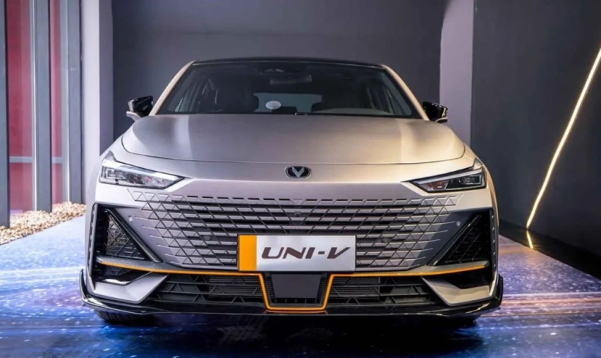 美感与性能并重，长安UNI-V正式预售