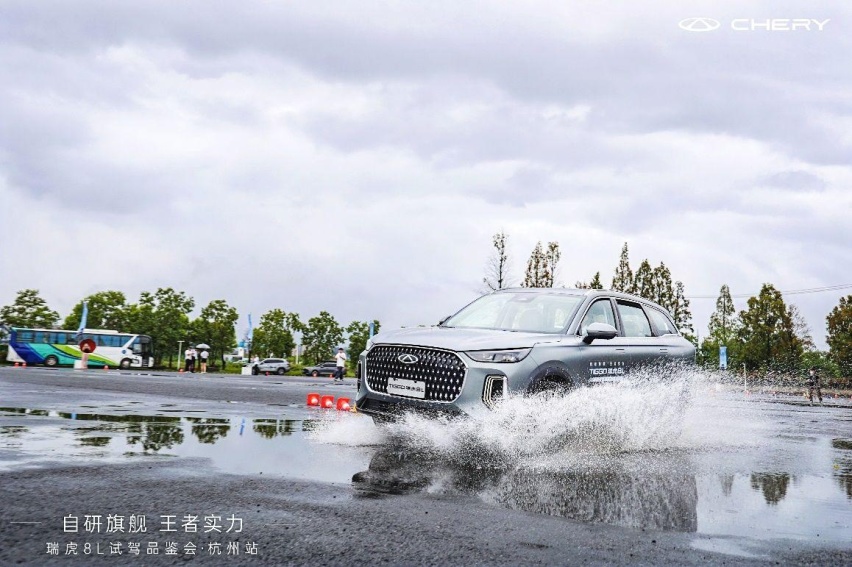 家用SUV新选择！瑞虎8L全方位试驾，全能实力开启品质生活
