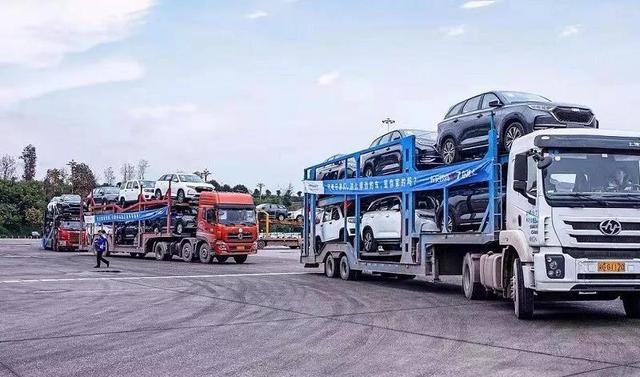 长安欧尚X7 推电动车，爬坡能力达30%，可续航405公里