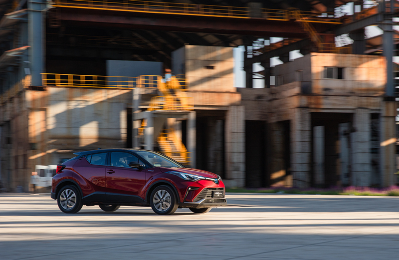 油耗僅4.5L,一汽豐田全新奕澤增2.0L雙擎混動,17.48萬起 油耗僅4.5L,一汽豐田全新奕澤增2.0L雙擎混動,17.48萬起