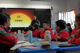 从物资捐助到教育方式变革，上汽大众在湖北乡村小学种下新希望