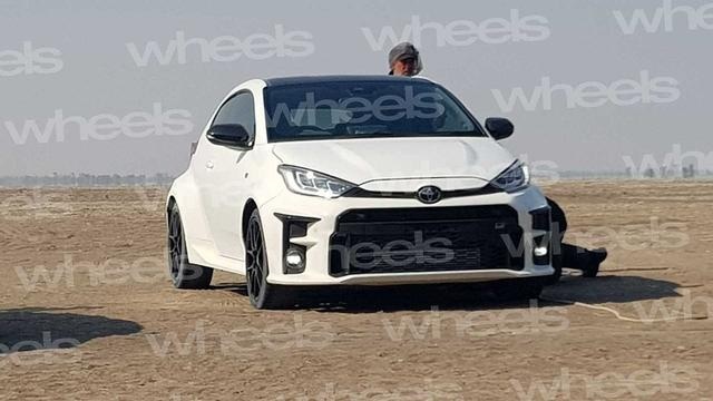 三缸车就垃圾?这台1.6T三缸、240马力的