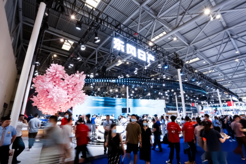 史上最强奇骏亮相重庆车展,开启惊喜预定