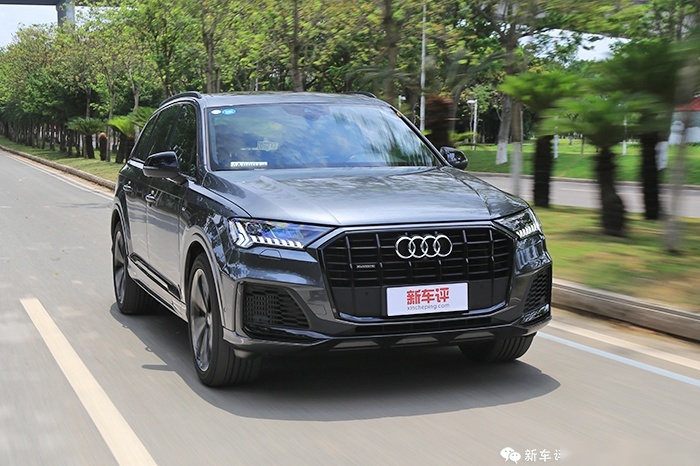 新奥迪Q7首试：够舒适，动力够平顺，买它的钱够了吗？