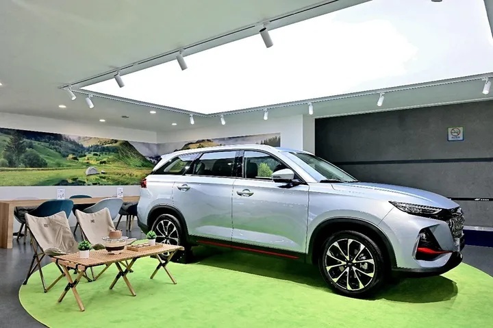 购车最好时机！重庆车展长安欧尚大放福利，至高优惠30000元
