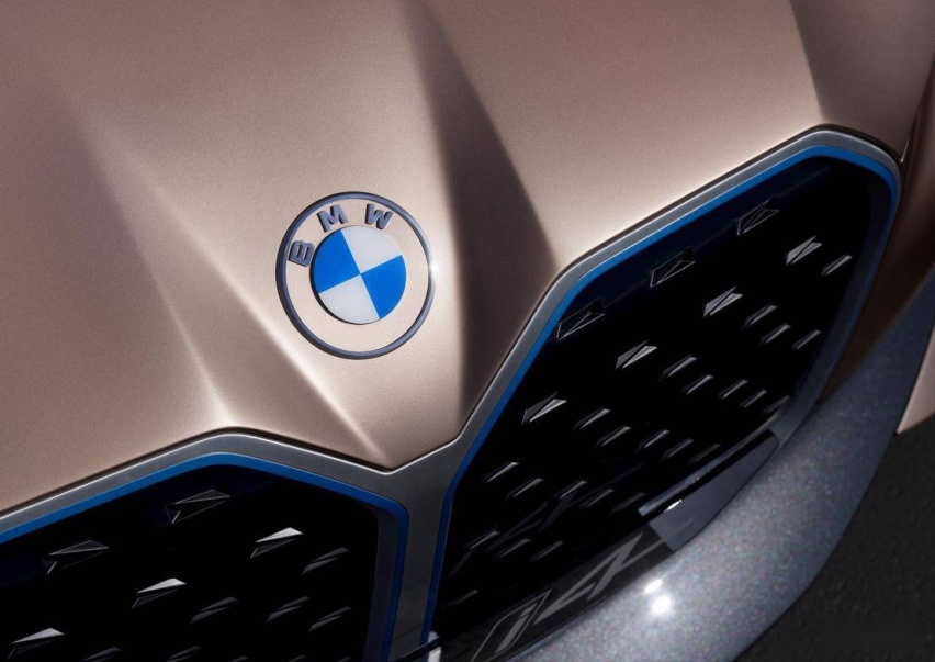 可能是 Model 3 最强的对手 详解宝马 i4 概念车