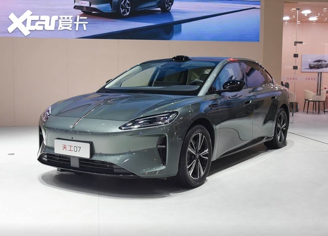 标配800V+SiC电驱，限时预售16.99万起，红旗天工07有戏吗？