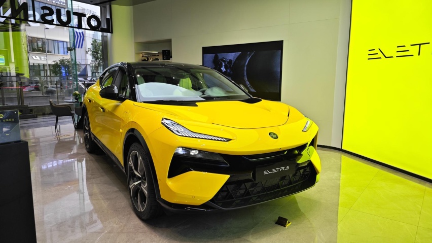 百万级“吉利王” 探店实拍路特斯Eletre 选它还是Model X