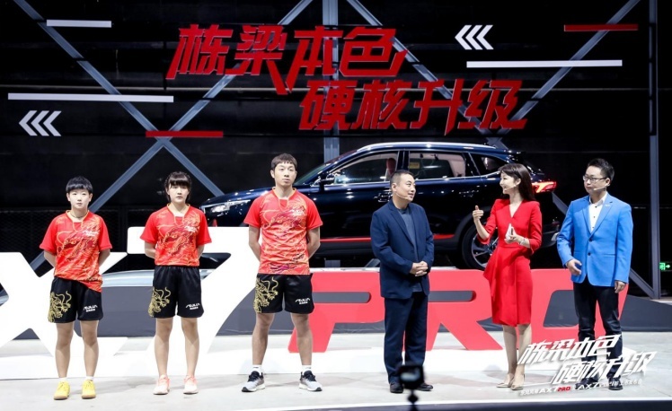 头顶东风猛士毫发无损，硬核风神AX7 PRO，12.39万起