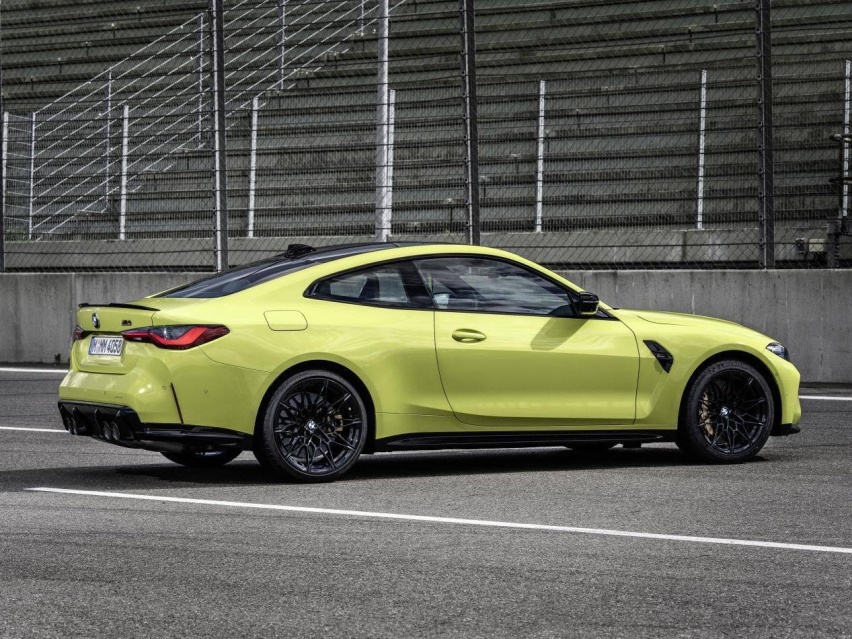 试驾BMW M4：全面电子化后，M4是否还能坚守驾趣大旗？