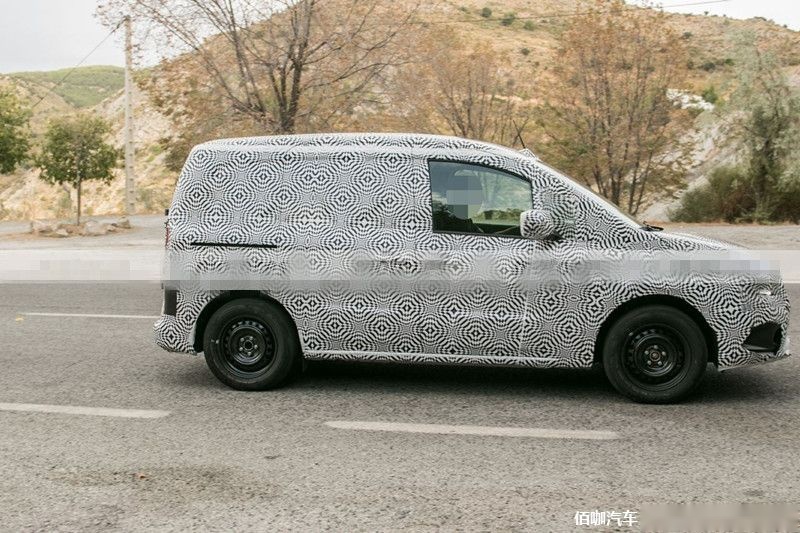 mercedes-citan-2021-fotos-espia-202070984-1600109980_8.jpg