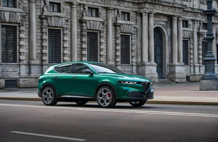 家族入门SUV 2024款阿尔法·罗密欧Tonale发布 搭载插混系统
