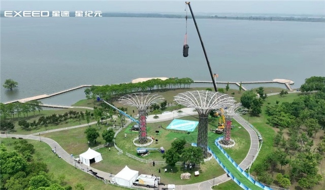 星纪元ET高空坠落，奇瑞哗众取宠还是安全无死角？