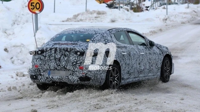 瞄准Model S？续航将超600km？奔驰EQE渲染图曝光