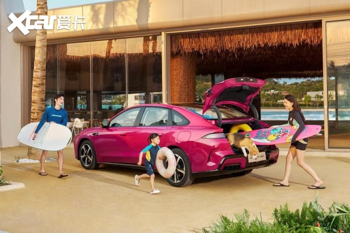 极狐贝塔S3惊喜上市,5.98万起颠覆家用纯电价值标准