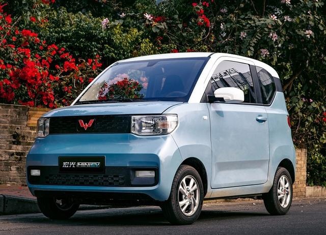 一天斩获1648个订单五菱宏光的这款MINI EV究竟有多神
