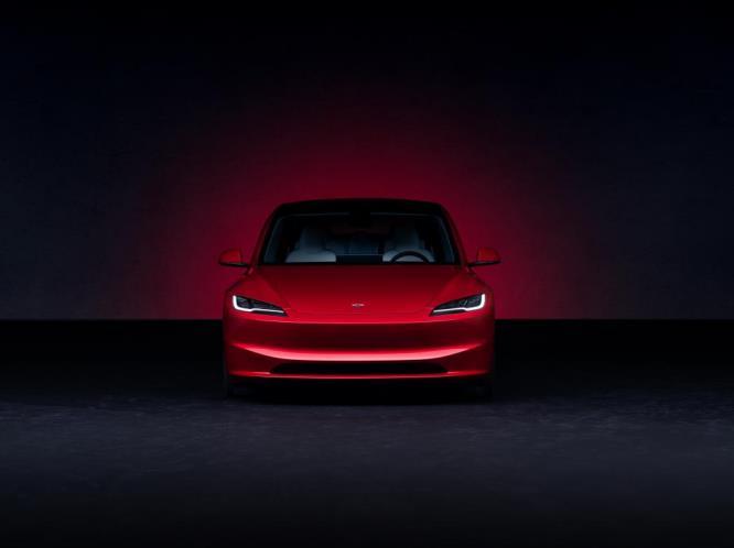 特斯拉Model 3 焕新版25.99万元开启预售：设计、座舱、智能全