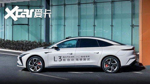 智己LS6销量蝉联十连冠，“国二代”引领新能源汽车市场变革