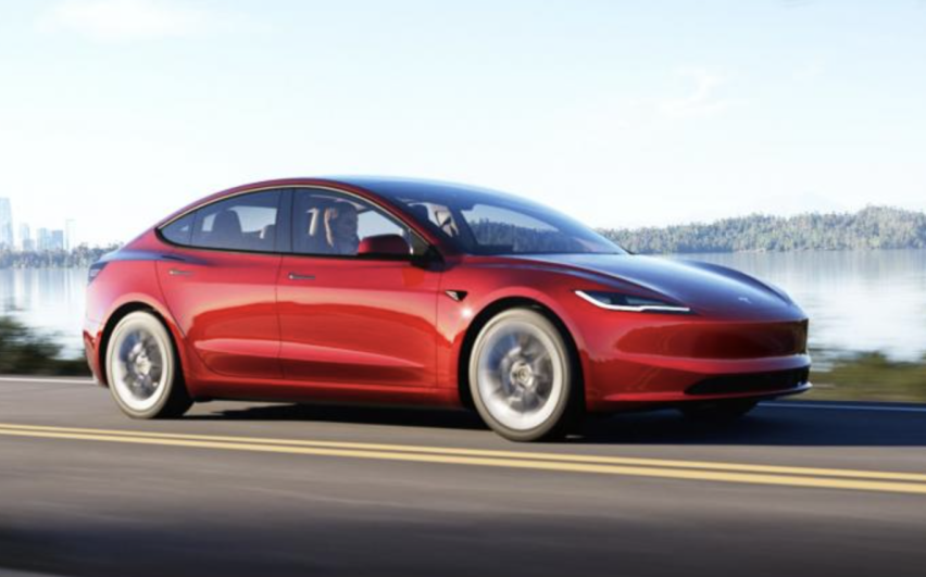 特斯拉Model 3焕新版上市，价格涨了，配置变了，还值得买吗？