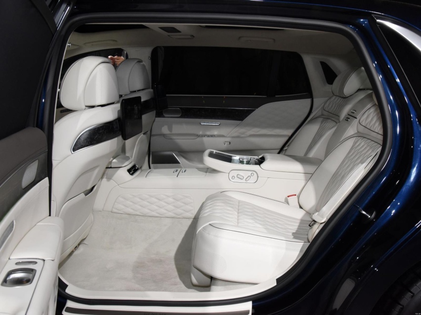 2023成都车展：捷尼赛思G90售69.88万元起