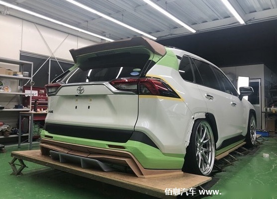 Kuhl Racing改装丰田RAV4.png