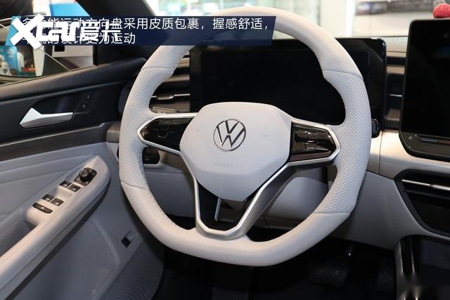 无框车门+大溜背+2.0T高功率！凌渡L实拍解析