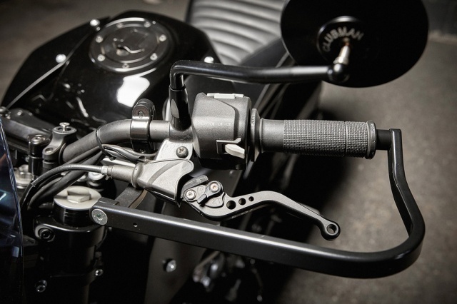 街车秒变复古 KTM Duke 390最成功的改装案例