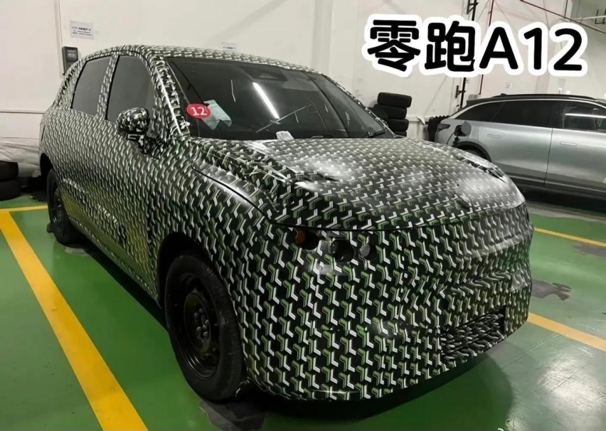 疑似零跑新车曝光，定位紧凑SUV，整体造型圆润