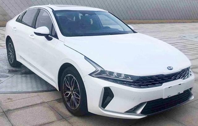 国产新一代起亚K5凯酷申报图 将于9月份上市