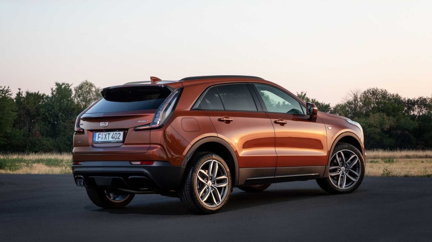 2021-cadillac-xt4-euro-spec (3).jpg