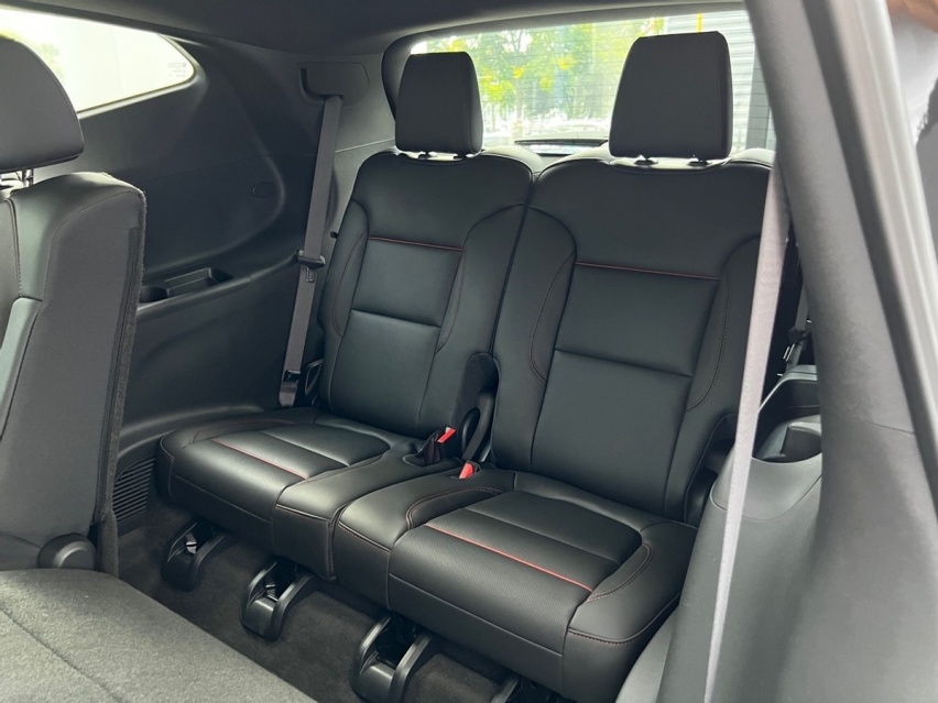 19.49万起合资中大型SUV，还是7座！ 探店2023款雪佛兰开拓者