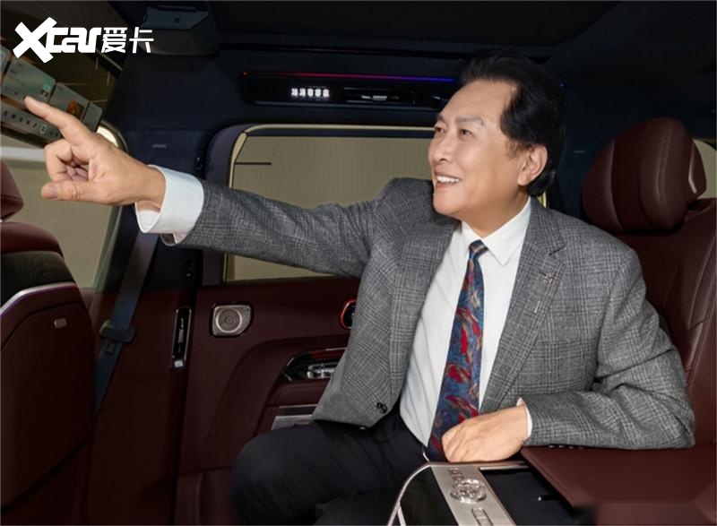 不开发布会也能高调破圈，极氪9X被叫“九五至尊”
