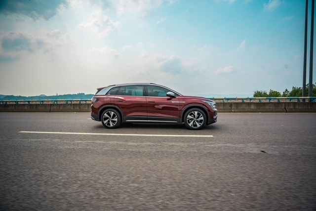 为什么年轻家庭需要一台7座纯电SUV？